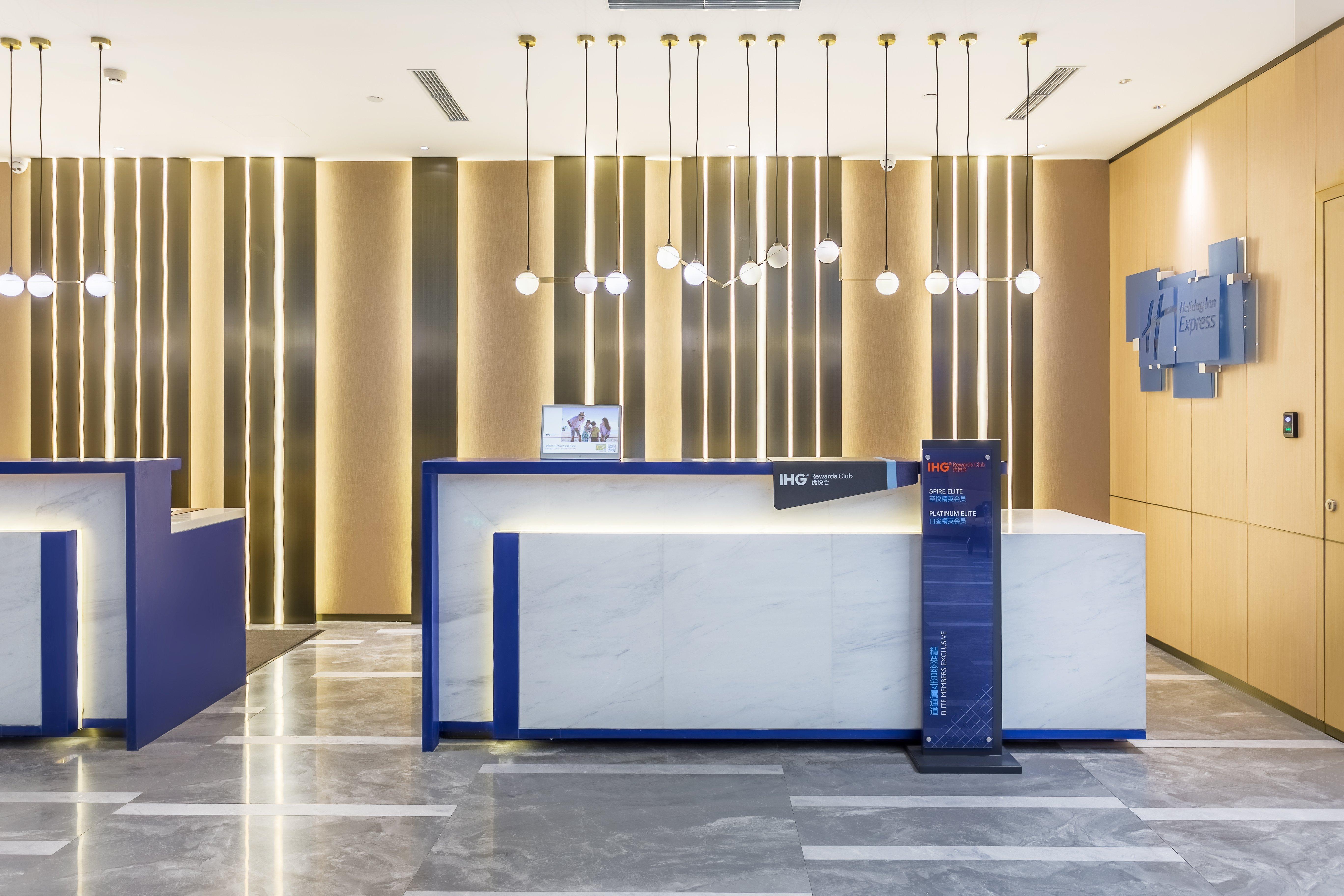 Holiday Inn Express Xi'An Ancient Town West By Ihg Esterno foto
